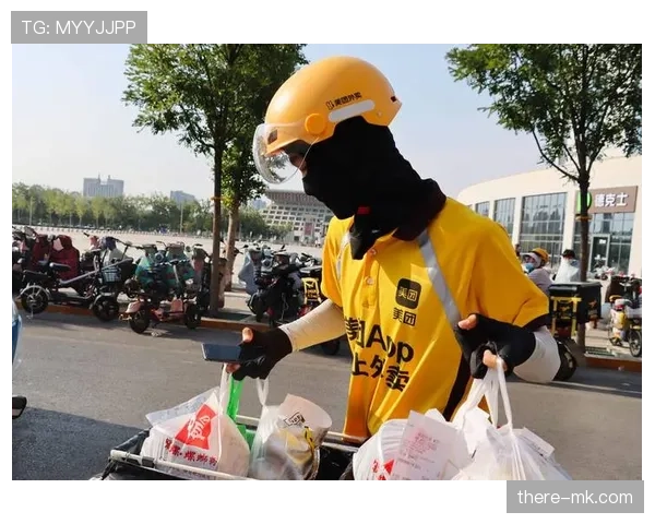 维克托·阿萨尔森家里那套餐具能买我三个月工资,盯着就心态崩